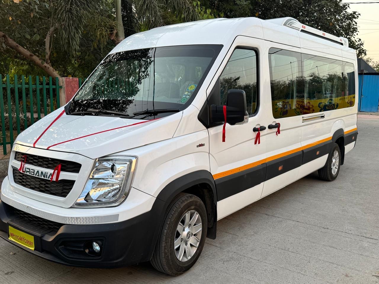 Indore Taxi And Service
